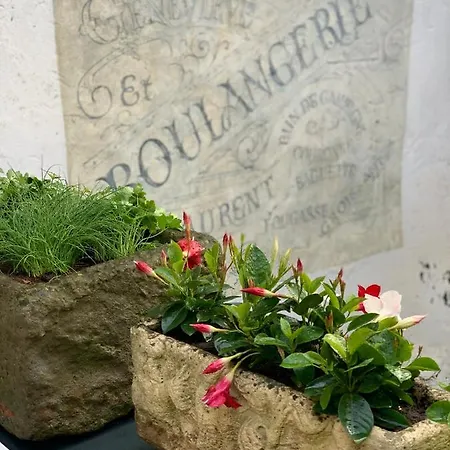 L'ancienne Boulangerie Alojamento de Acomodação e Pequeno-almoço 3*