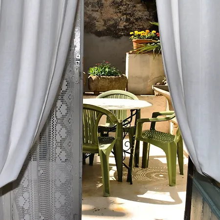 L'ancienne Boulangerie Bed & Breakfast Caunes-Minervois